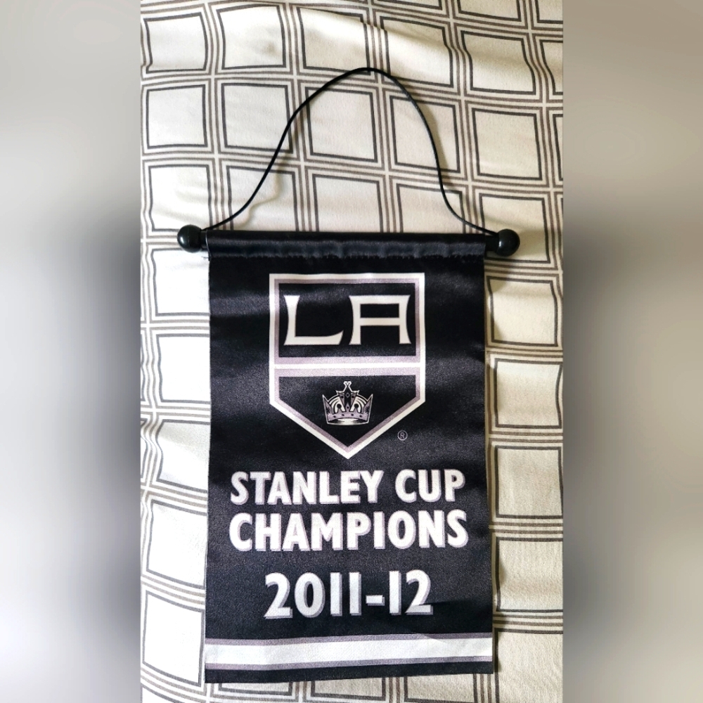 LA KINGS 2011 2012 NHL Stanley Cup Championship Stadium Giveaway Mini Banner